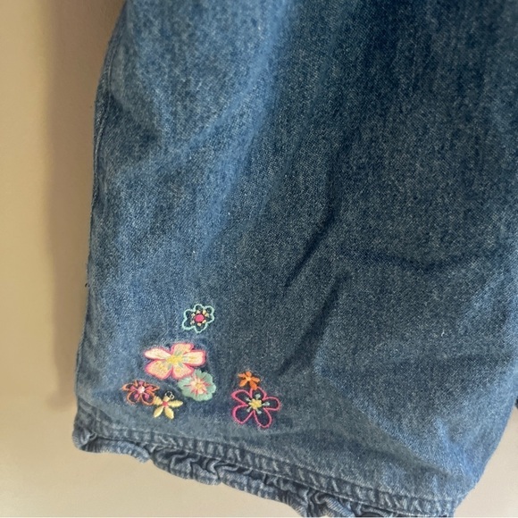 Vintage Style Denim Dress with Flowers Embroidered Toddler Girls 4-5 yrs - Picture 4 of 6